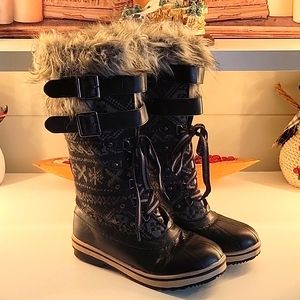 SORRY SOLD ON ANOTHER SITE 
Muk Luks Gwen Tall LaceUp Winter boots 
blk/greySz.9